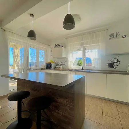 Villa In 43203