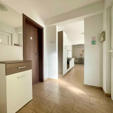 In 43203 Villa Grižane